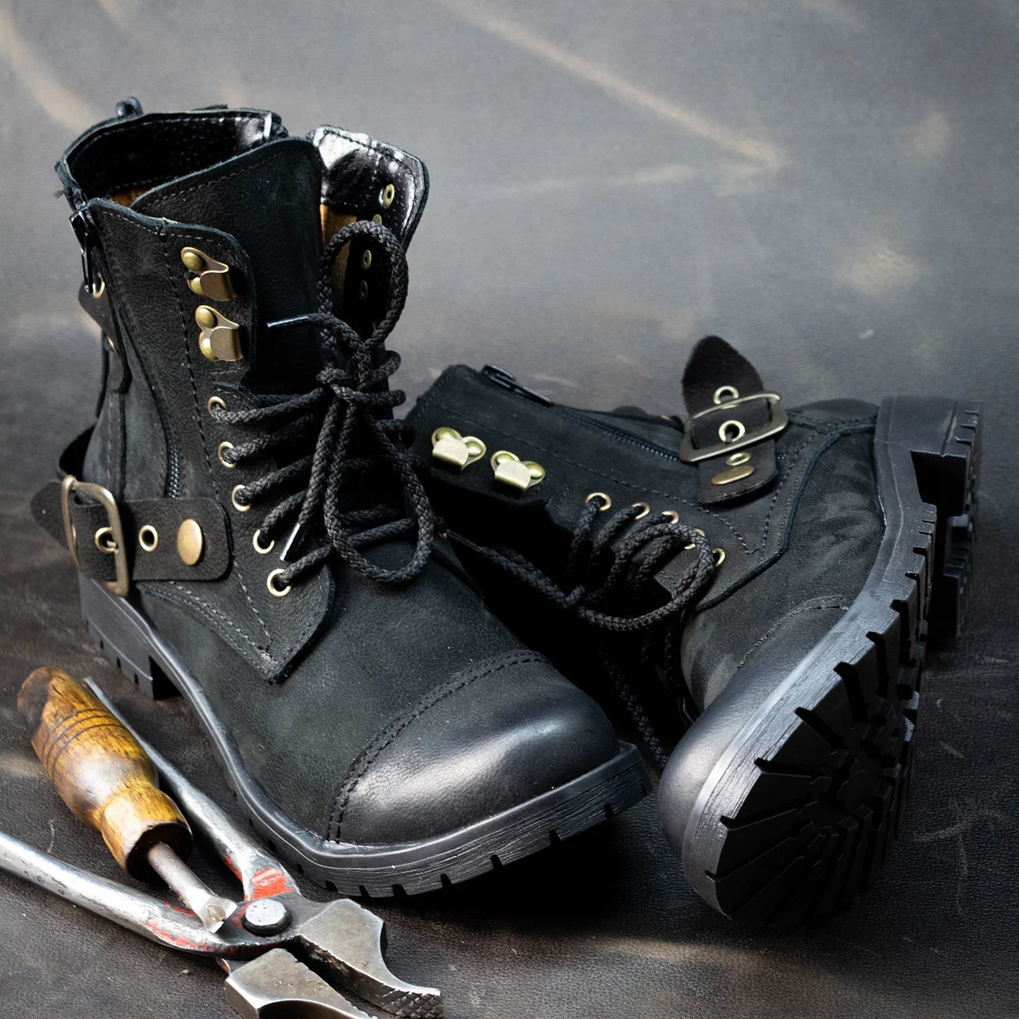 Czarne damskie skórzane botki – Elira | Jordan Handmade Shoes