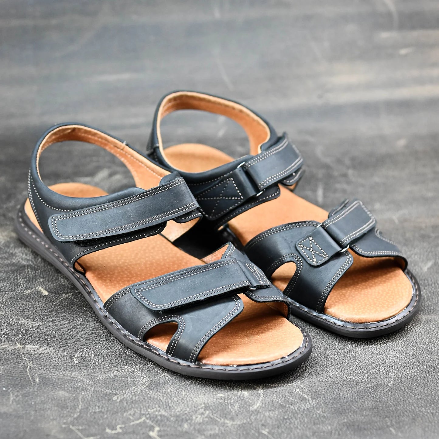 Czarne męskie skórzane sandały na rzepy – Lino | Jordan Handmade Shoes