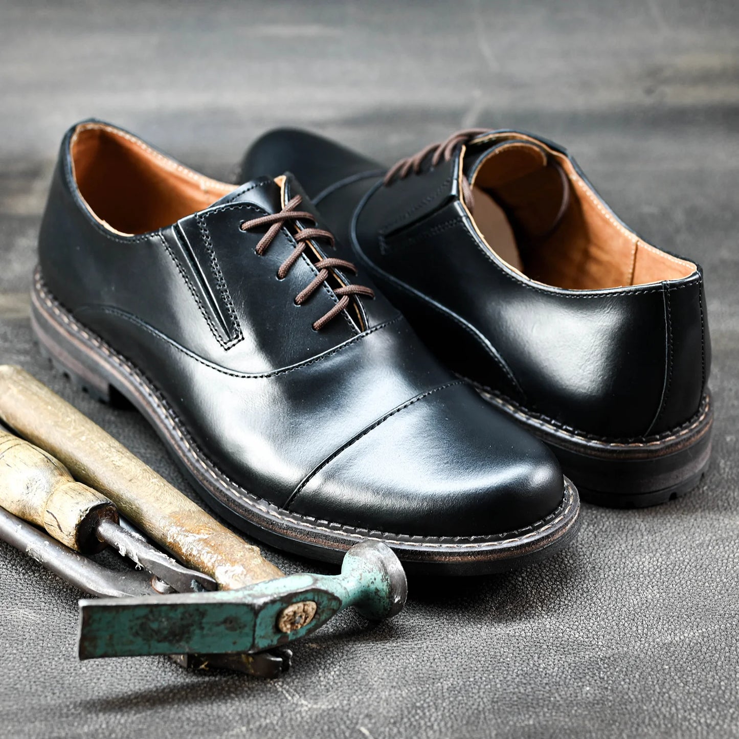 Czarne skórzane półbuty męskie – Enzo | Jordan Handmade Shoes