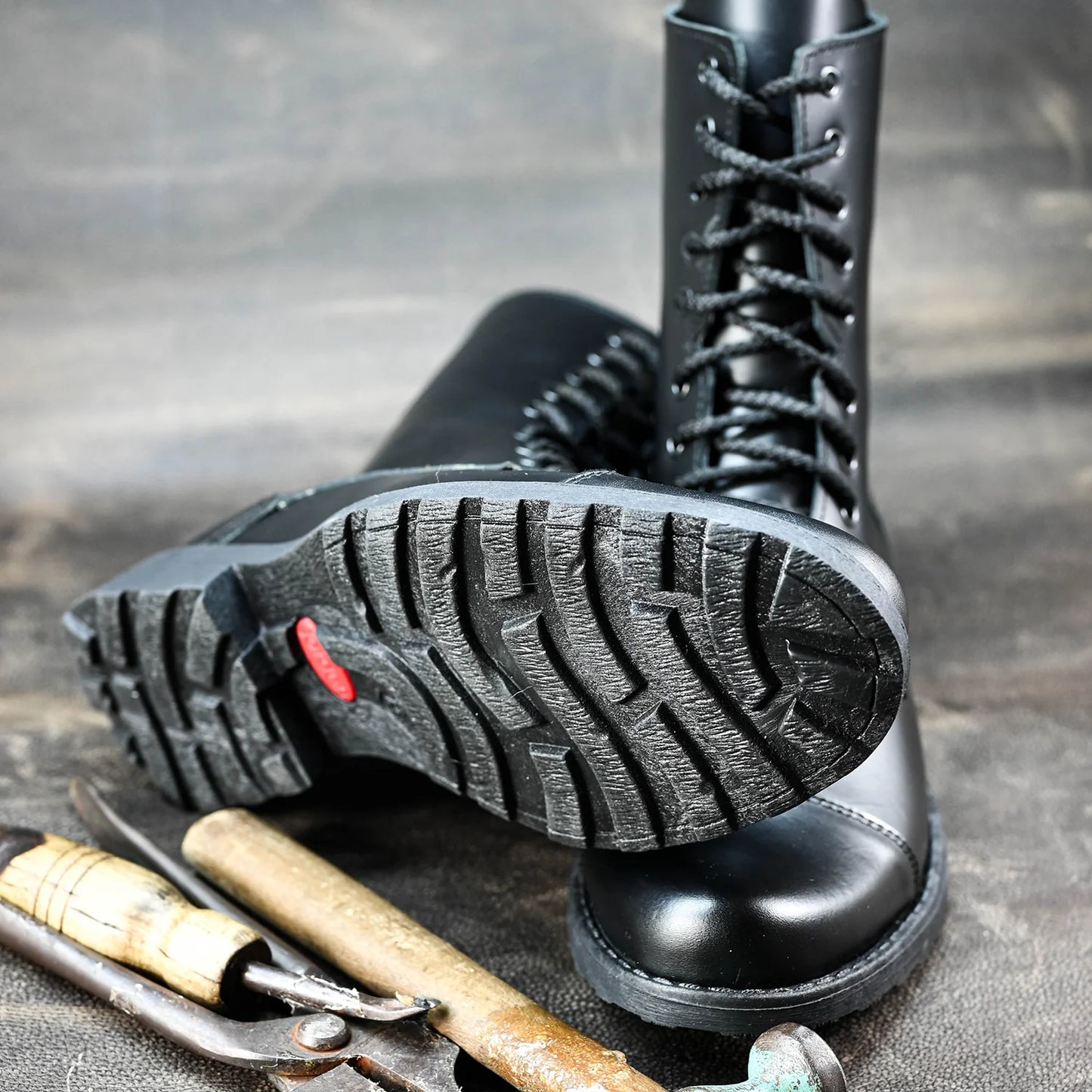 Skórzane męskie wysokie czarne sztyblety - Corvo | Jordan Handmade Shoes